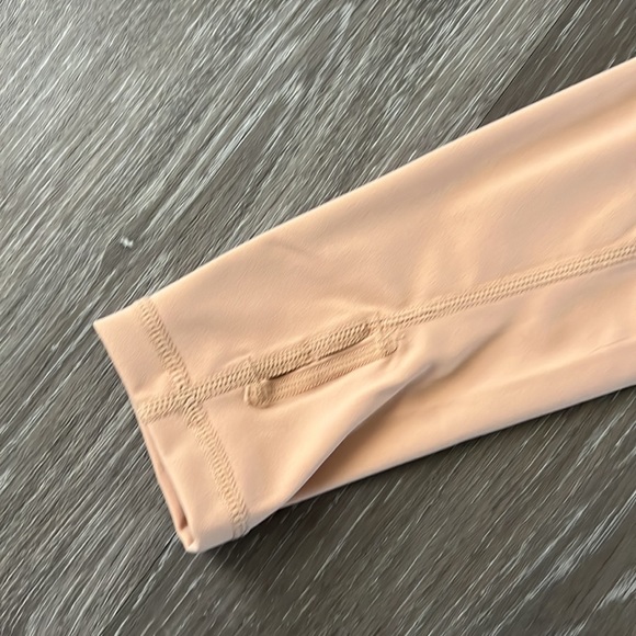 BuffBunny Jacket - Picture 3 of 4